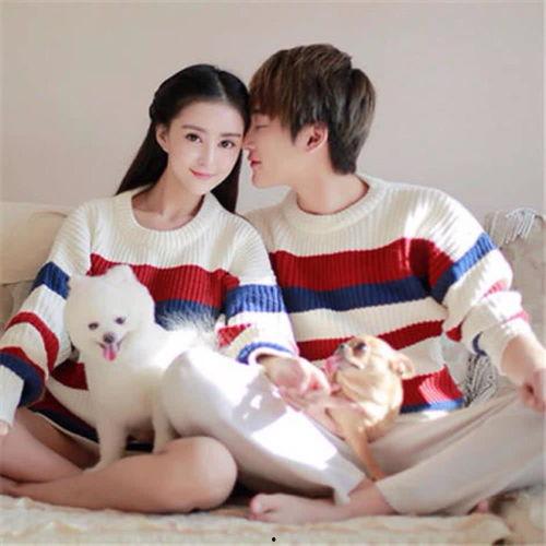 娱乐吃瓜酱情侣头像