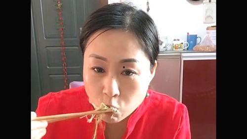 娱乐吃瓜酱友友们,揭秘娱乐圈那些不为人知的幕后故事